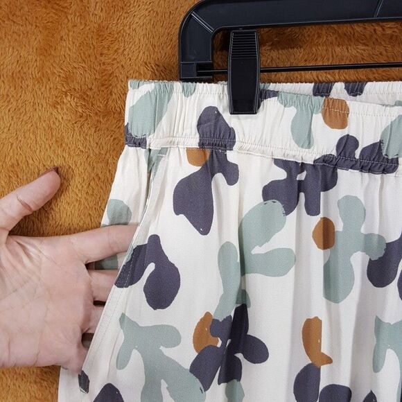 PAIGE Shorts Mens Large Cream Pull On Drawstring Lightweight Abstract SANDA $169 - Picture 3 of 12